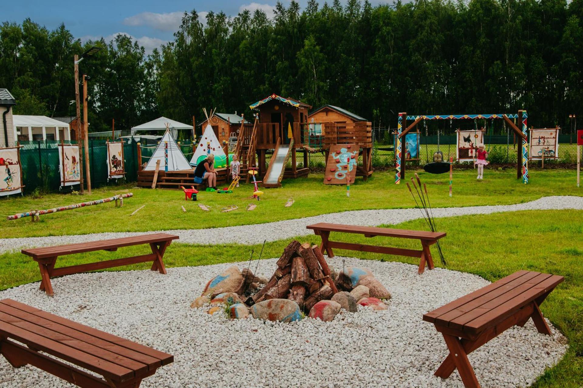 Indiana Camp - 150 M Od Suntago Park Hotel Grabce-Towarzystwo Kültér fotó