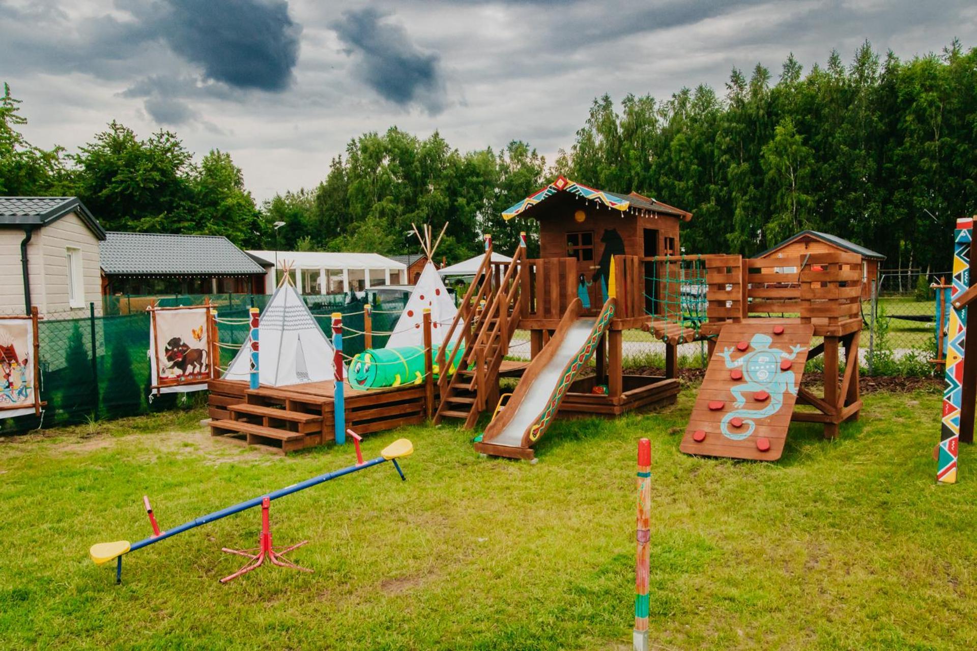 Indiana Camp - 150 M Od Suntago Park Hotel Grabce-Towarzystwo Kültér fotó